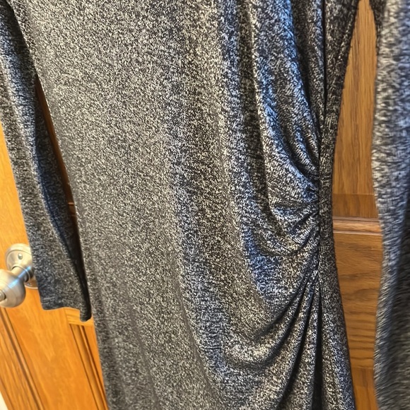 Loft dress - Picture 3 of 4